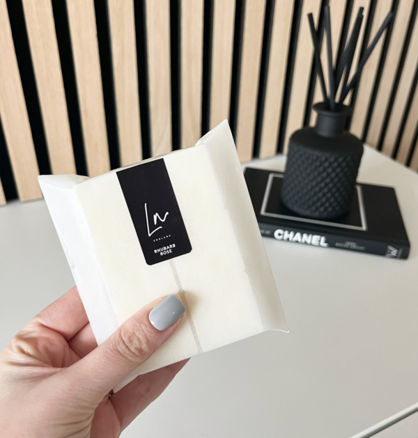 Rhubarb Rose Luxury Wax Melt
